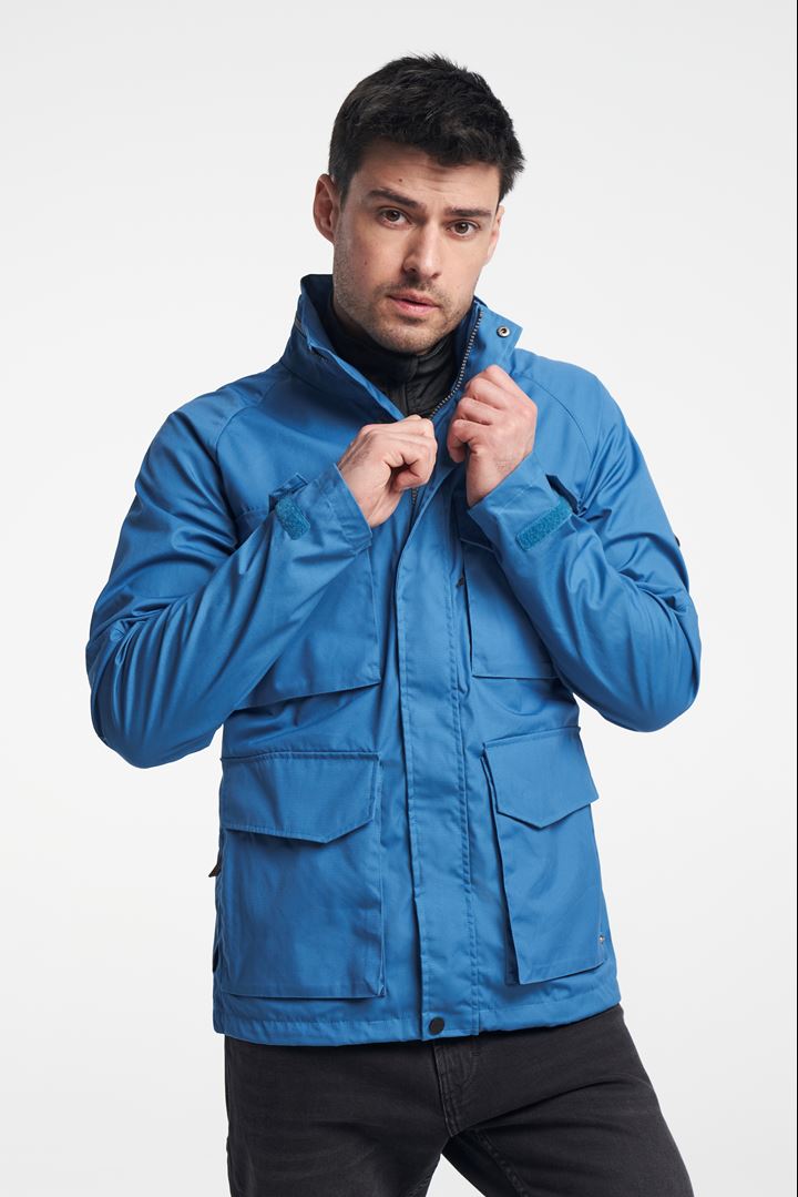 Mount Robson Jacket - Jacket with multiple pockets - Blue
